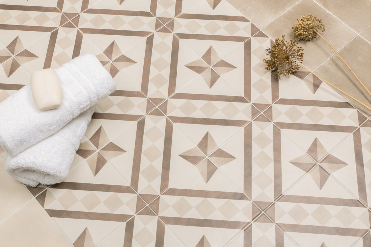 azulejos hidráulicos para baño CARREAUX CIMENT POUR SALLE DE BAIN